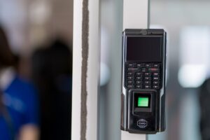 automatismos de seguridad en Valencia - puertas y entradas