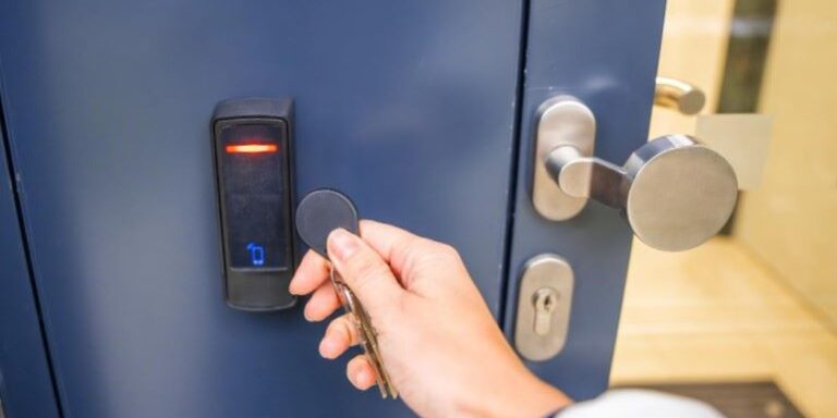 Domótica para empresas en Valencia – Azul Domótica para empresas en Valencia - Azul